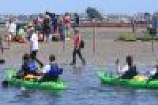 volunteers at Black Wall Marsh 2014_0